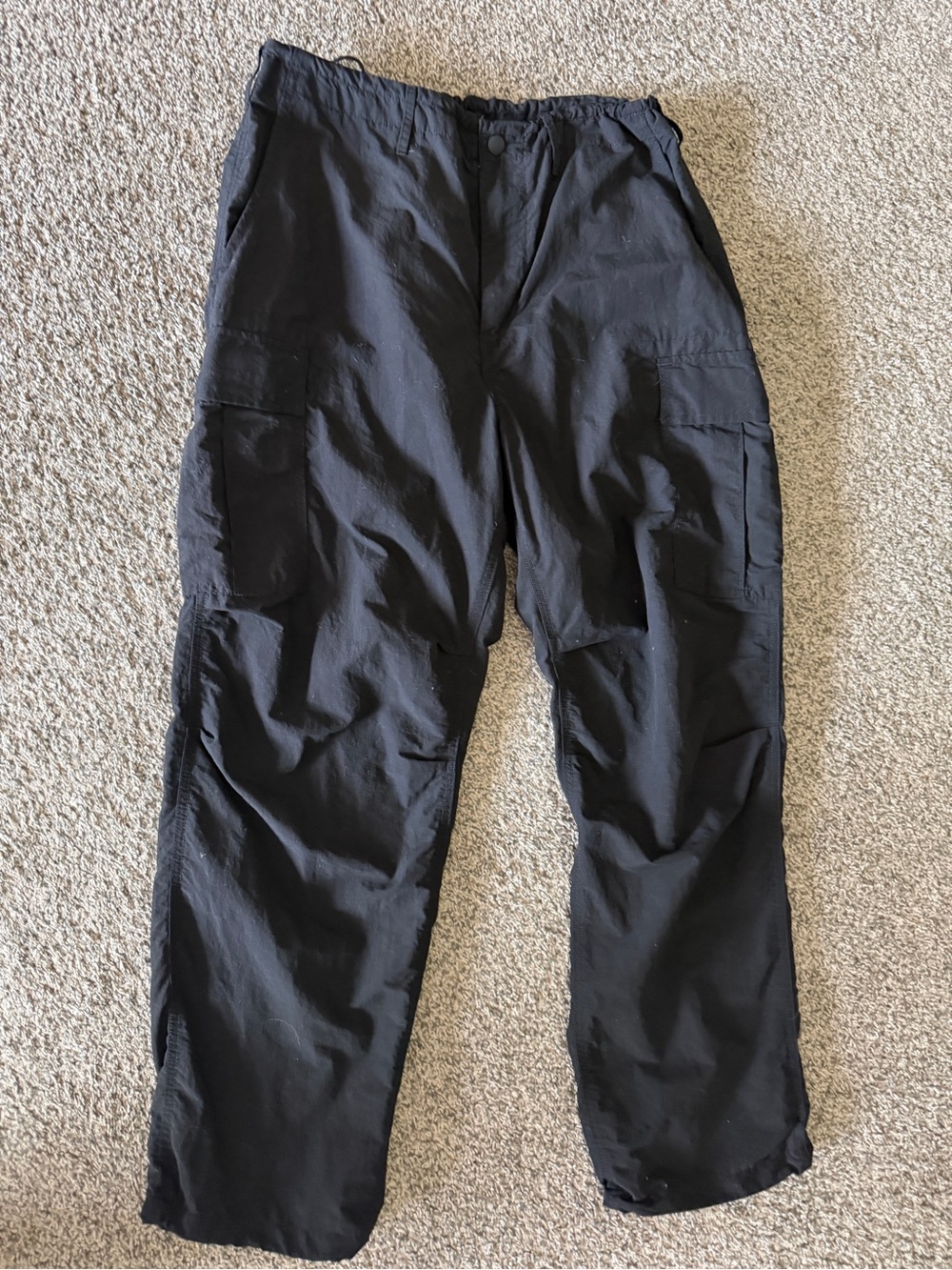 Men’s American Eagle black cargo pants sz med